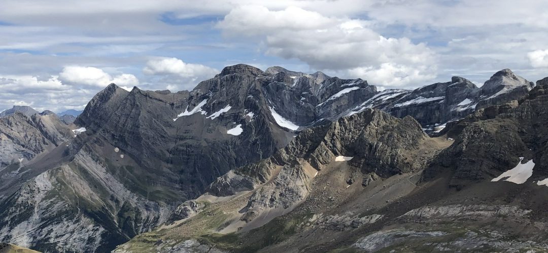 Cirque de Gavarnie and Pic de Gabiet (2716m)