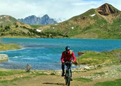 Activity holiday biking