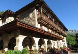 Hotel Oso