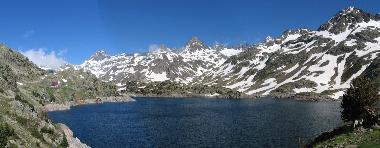 Refugio week guided hiking holiday