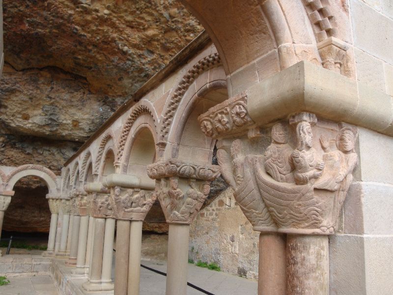 San Juan de la Peña carvings