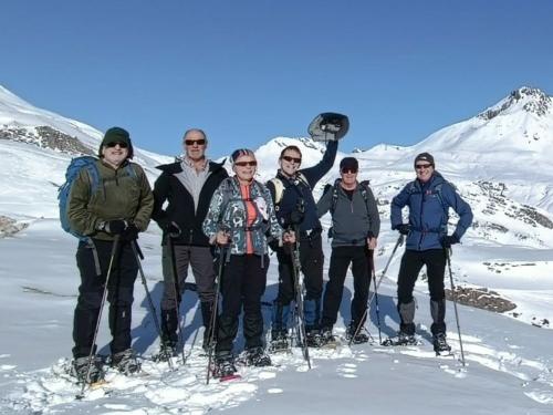 snow shoeing guided holiday