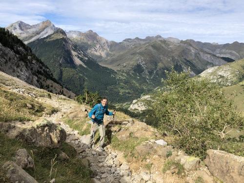 Climbing up the Puerto de Bujaruelo