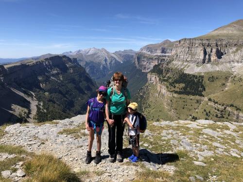 The family above the Ordesa Canyon