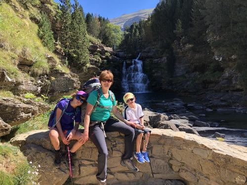 At the Grados de Soasa waterfalls