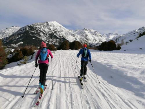 Ski-touring-pyrenees-31
