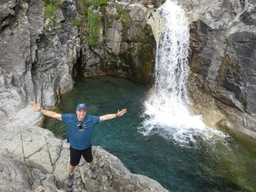 The waterfall at the end of Llanos de Larri