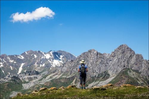 Views of the cliffs of the Sierra de Partacua