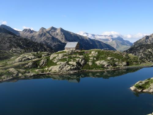 Refugio Bachimaña in the Valle de Tena