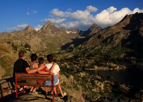 Views from Refugio Respomuso