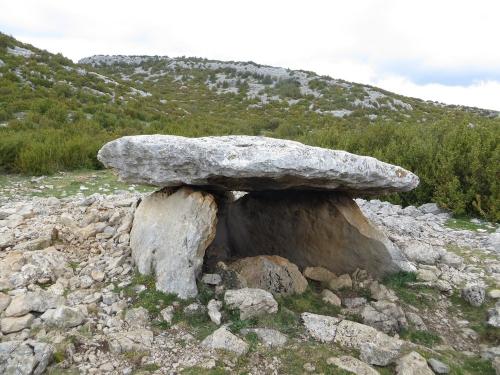 Dolmen near Otin